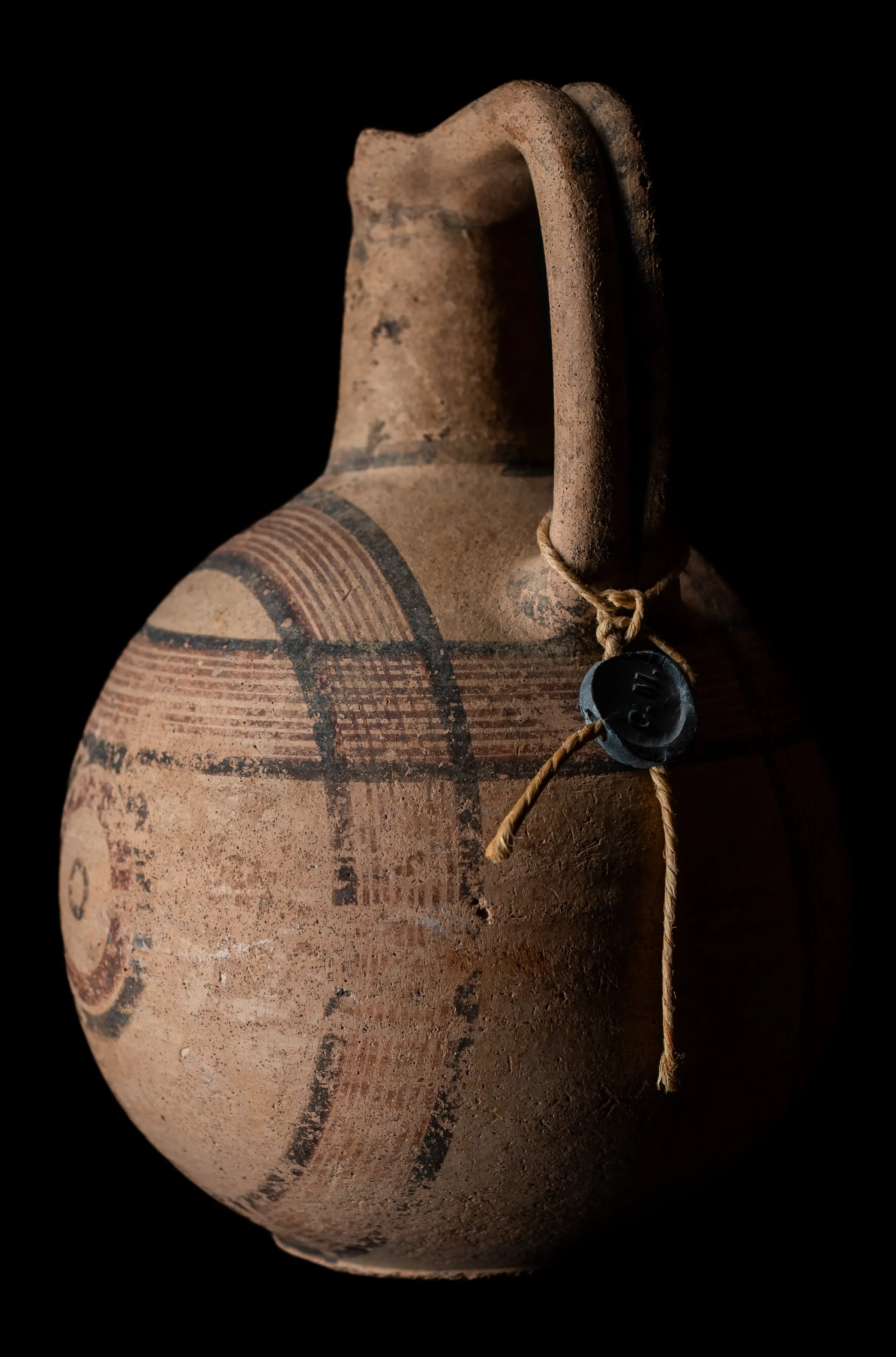 Bichrome Oinochoe, Geometric Cypriot jug
