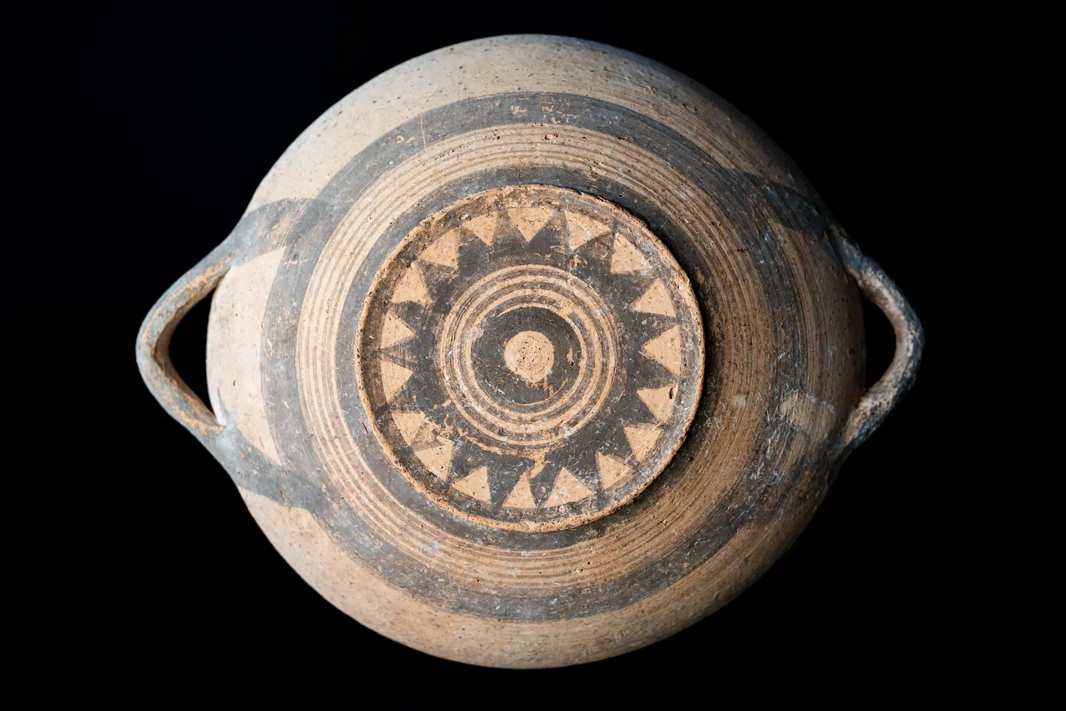 Wheel-Made White Slip Ware Plate, Geometric Cypriot dish