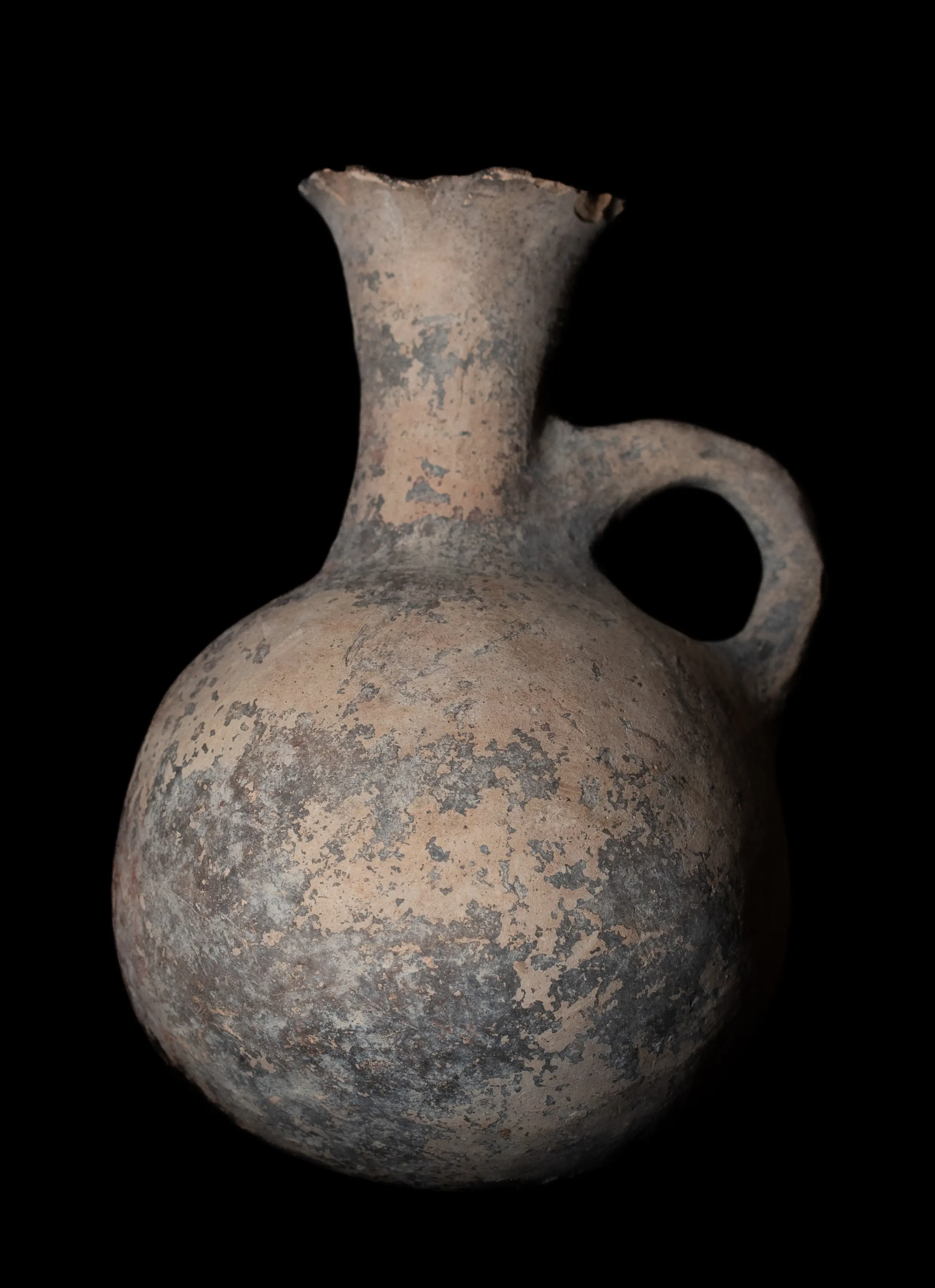 White Painted Juglet, Geometric Cypriot