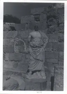 A marble statue at the Roman Baths of Salamis