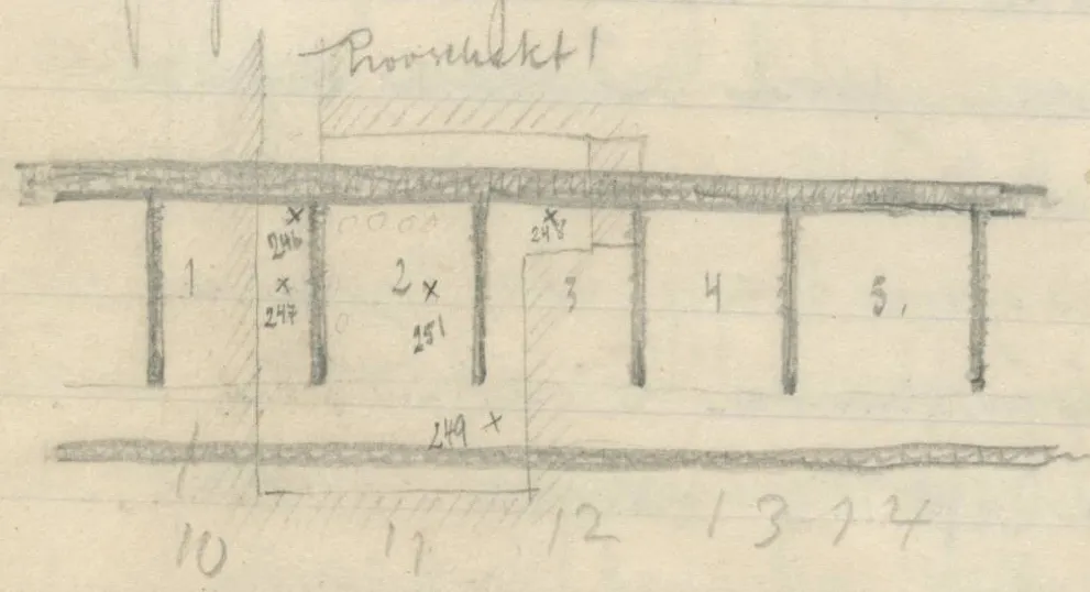 Plan of a row of rooms with partition walls and a small rectangular section to the right