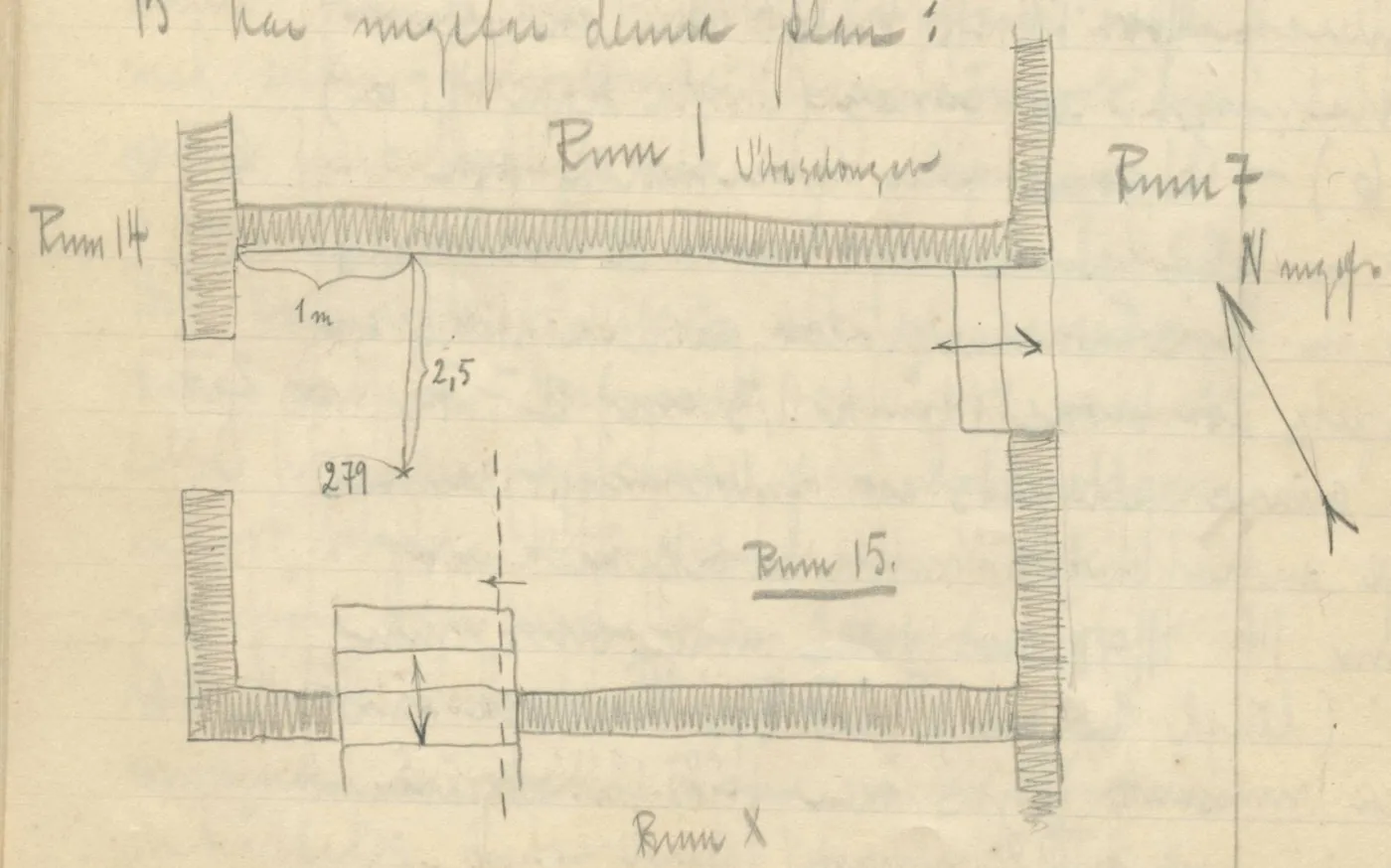 Plan of room 15 with surrounding walls, doorways, steps, north arrow and find spot