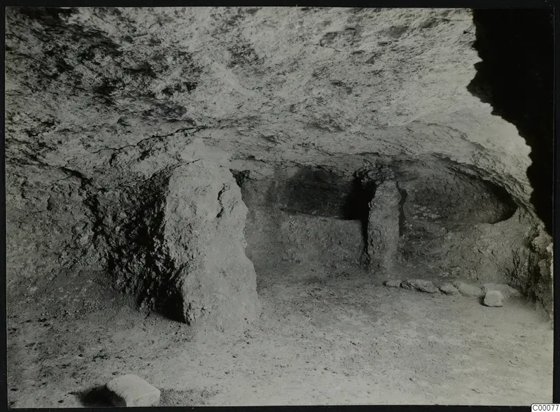 Tomb 313 A at Lapithos, Vrysi tou Barba: interior of the rock-cut tomb chamber during excavation