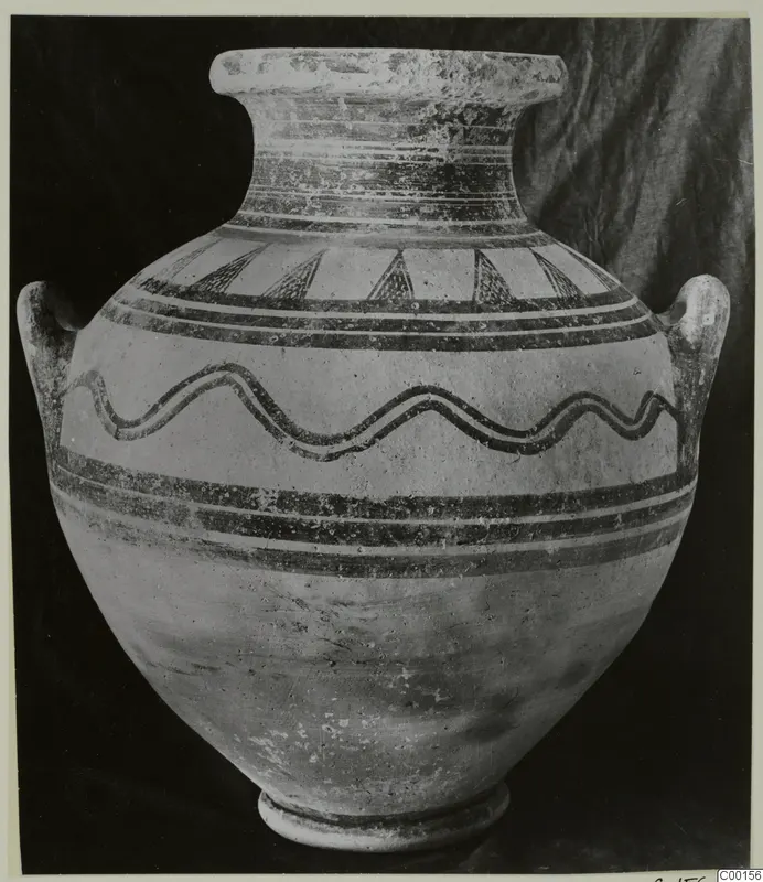 White Painted I amphora from Lapithos, Kastros tombs, with painted bands and a wavy line around the body