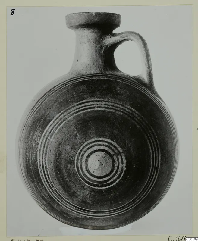 Round jug with a single loop handle and concentric painted rings on its body, from Lapithos, Kastros tombs