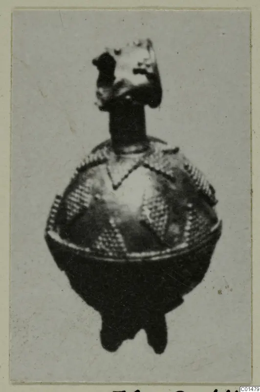 Globular piece of jewellery from Marion with beaded triangular decoration and a knob-like top