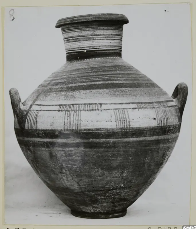 Pottery vessel, White Painted V, from Marion, tombs 61–98: two-handled jar with banded and hatched decoration