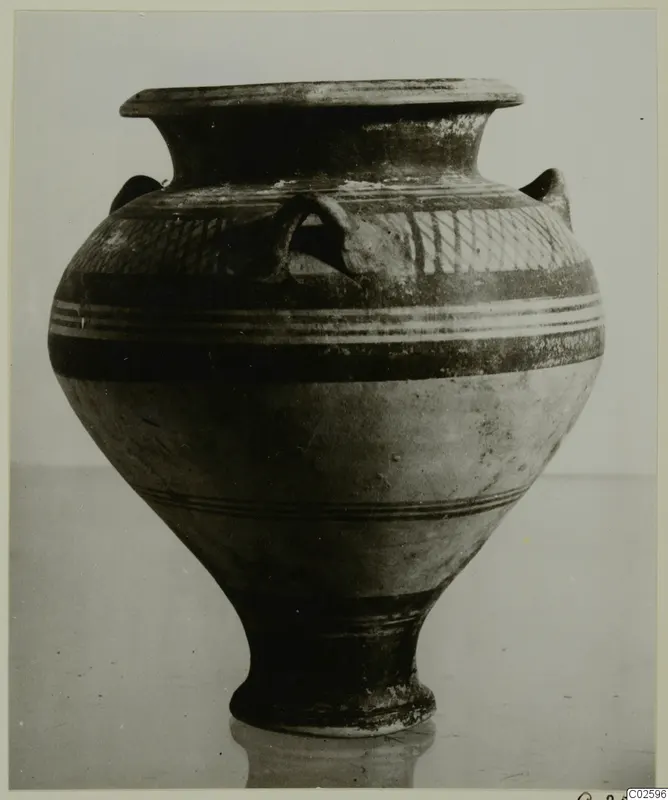 Levanto-Helladic bowl-jar from Enkomi with a flared rim, shoulder handles and painted bands