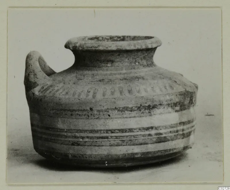 Levanto-Helladic Ware amphora-crater from Ayios Iakovos, with a single loop handle and horizontal painted bands