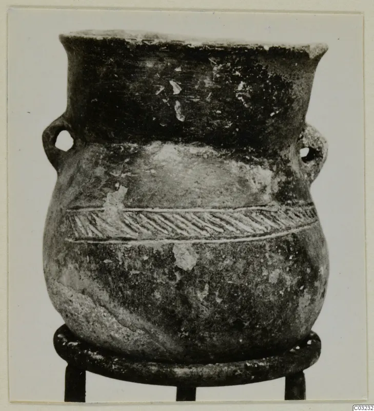 Pottery Red Polished III amphora from Lapithos, Vrysi tou Barba tombs, on a metal ring stand.