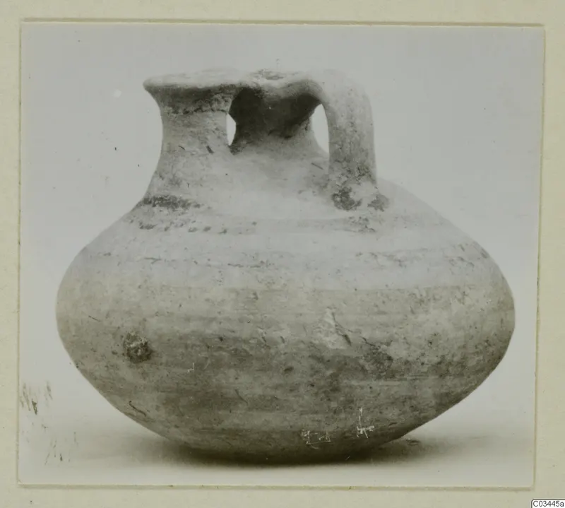 Levanto-Helladic Ware bowl-jar from Enkomi with a squat body and a single strap handle