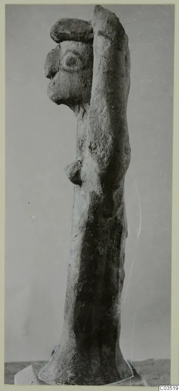Terracotta figurine with one arm raised, seen in side view, Terracotta Minor Plastic 3