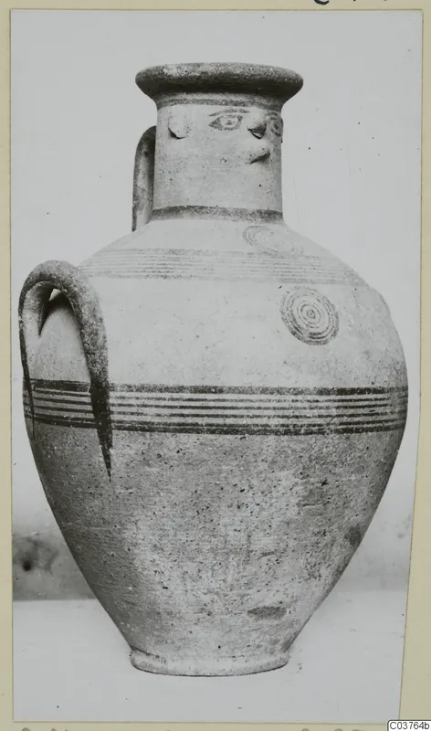 White Painted IV vessel, a two-handled jar with dark painted bands and concentric circles on the shoulder