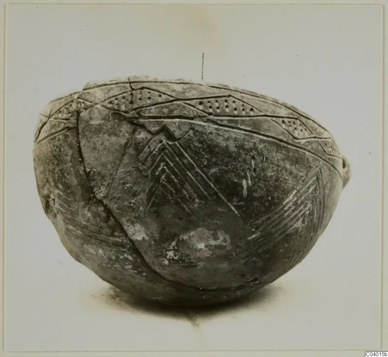 Red Polished III bowl from Lapithos with incised chevron and dotted band decoration