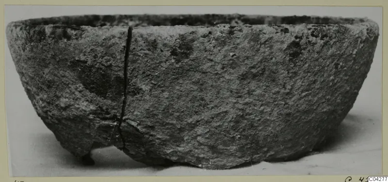 Bowl from Amathus with a rough, pitted surface and a vertical crack, seen from the side