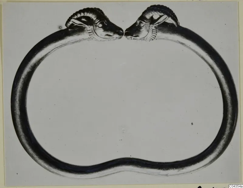 Gold ring with two ram's heads facing each other at its ends, from Vouni