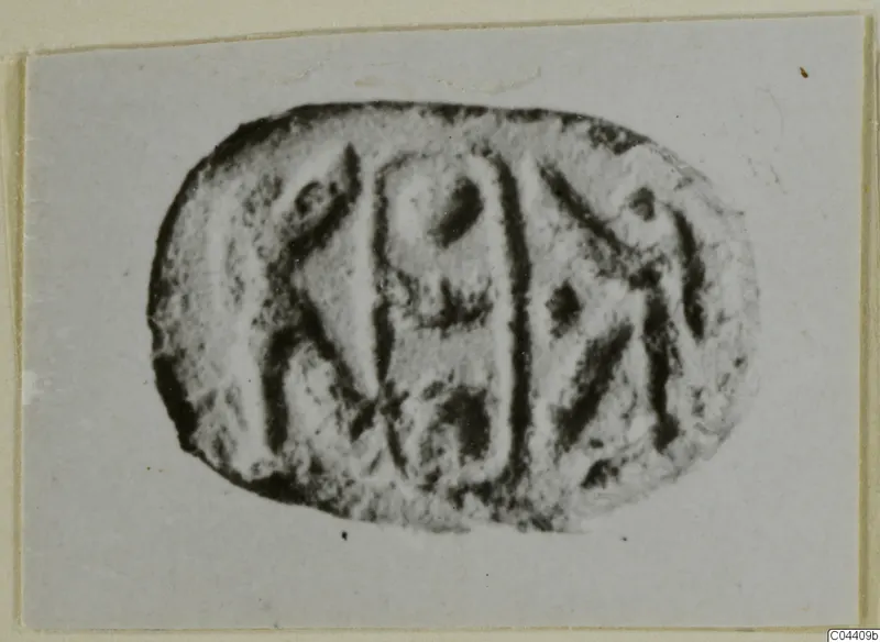 Oval stone seal from Ayia Irini with an incised linear design