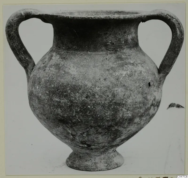 Two-handled pottery vessel, Black Slip I-VI, from Amathus