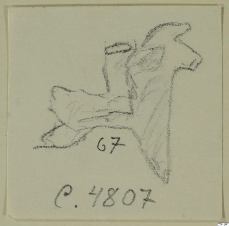 Pencil drawing of a fragmentary figurine from Amathus, shown in side view