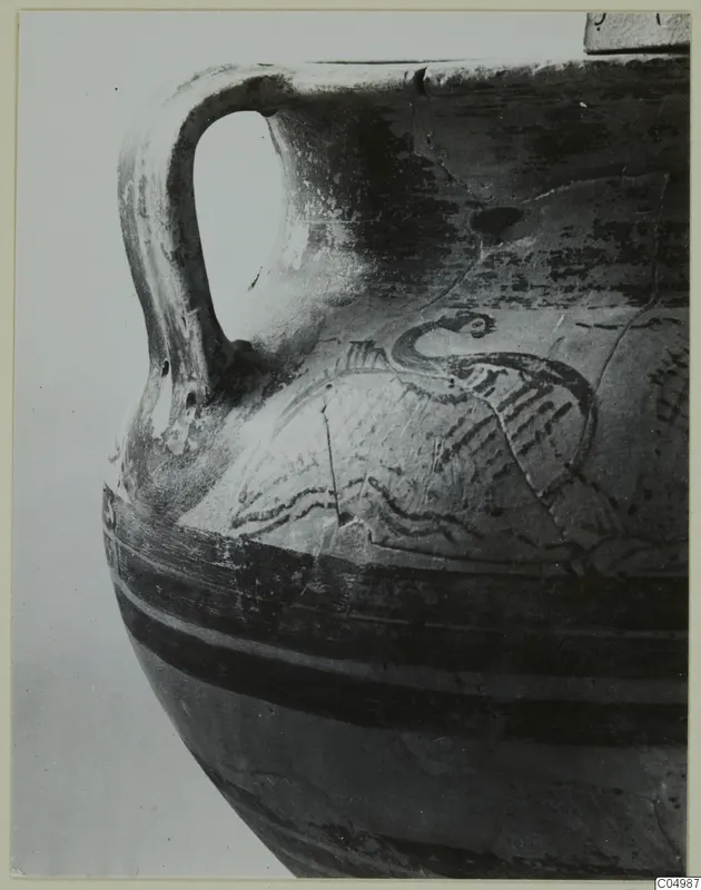 Levanto-Helladic Ware amphora-crater, close view of one handle and a painted motif on the shoulder