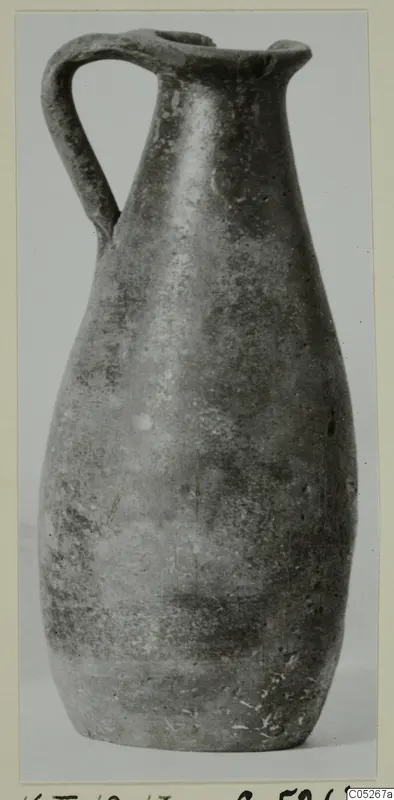 Cypro-Hell.I jug from Kountoura Trachonia, with a tall narrow neck and a single loop handle