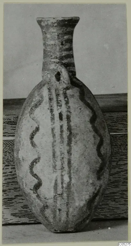 White Painted III-2 pottery flask from Lapithos, Vrysi tou Barba tombs, with wavy and vertical painted bands