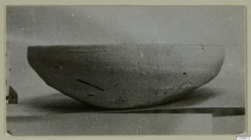 Pottery Plain White VI bowl, side view