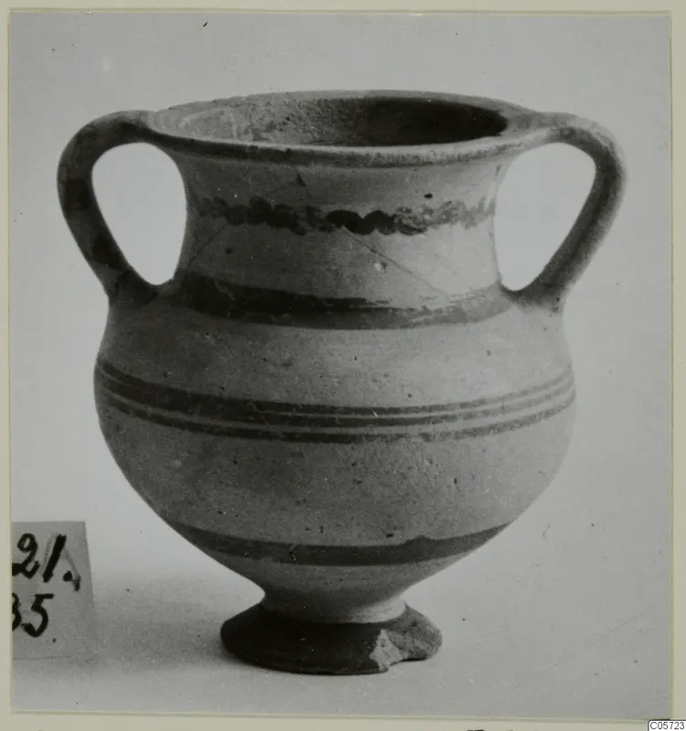 White Painted I amphora with two handles and dark painted bands