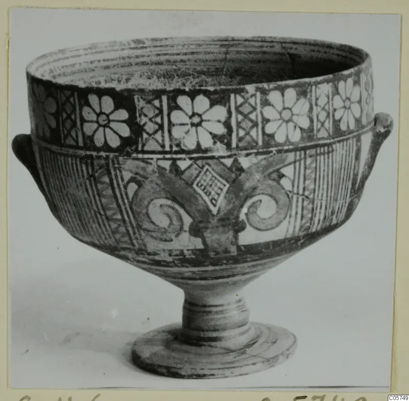 Pottery Bichrome IV, Plate - Jug: footed bowl with flower bands and scroll motifs