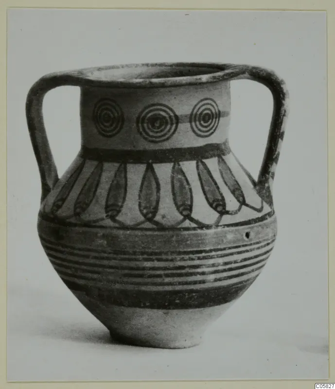 Pottery Bichrome IV amphora-crater from Idalion, with concentric circles and pendent petals in dark paint