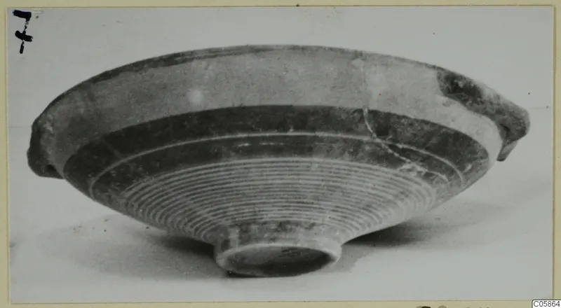 Shallow bowl with a ring foot and ridged lower body, from Marion tombs 61–98