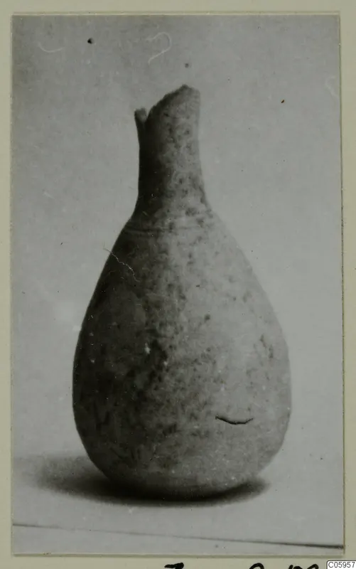 Pear-shaped vessel with a broken neck, from Idalion