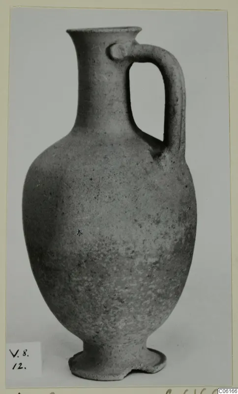 Pottery Plain White VII jug from Vouni, the Korakas tombs, with a single strap handle