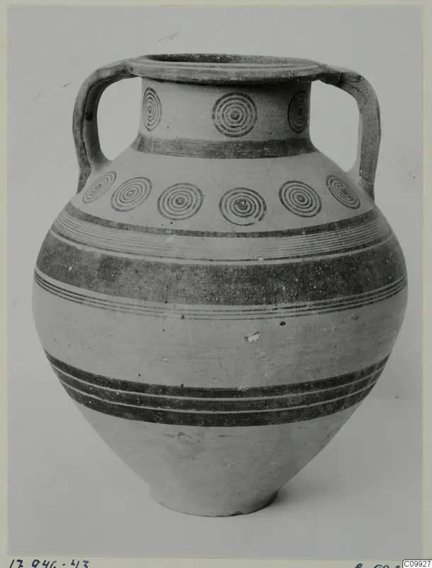 Two-handled jar with concentric circles and dark painted bands, Pottery White Painted IV