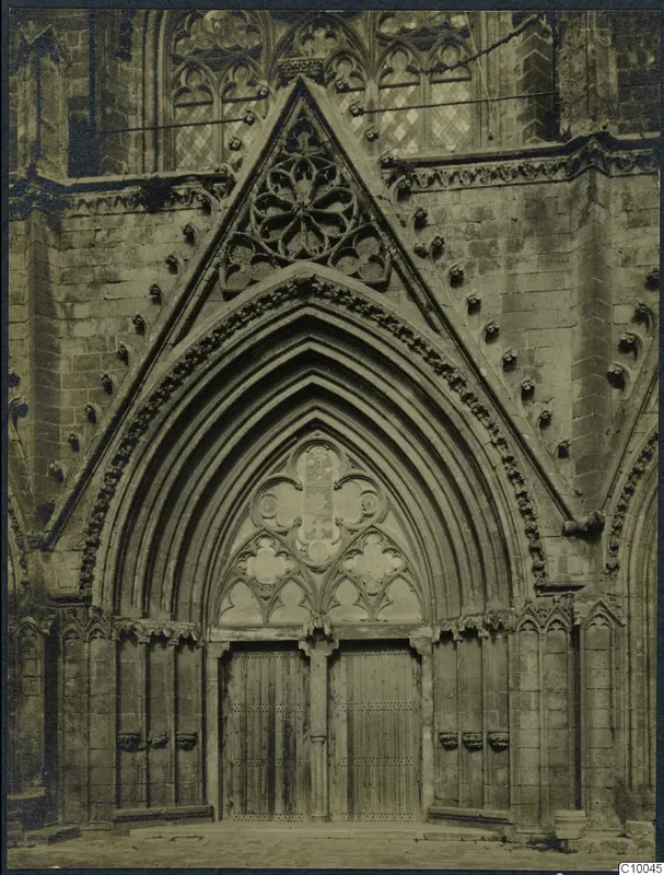 West doorway of Saint Nicholas cathedral, Famagusta, with a moulded pointed arch and wheel window above