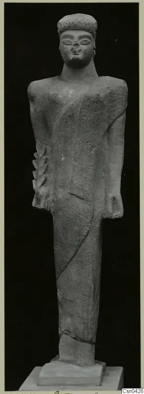 Limestone standing figure, Cypro-Greek I, with arms held at its sides