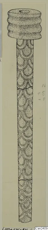 Drawing of a long bone object with a ribbed cylindrical top and a shaft covered in scale-like arcs