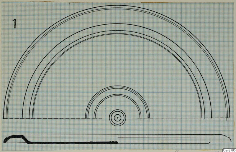 Field drawing of a bronze utensil from Marion: plan of concentric arcs above a side profile with a handle