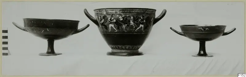 Pottery Black Figured Ware (F.152)