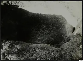 Tomb 318 at Lapithos, interior of a tomb chamber during excavation