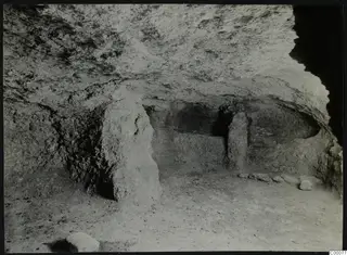 Tomb 313 A at Lapithos, Vrysi tou Barba: interior of the rock-cut tomb chamber during excavation