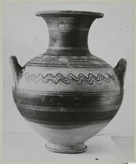 White Painted I amphora from the Kastros tombs at Lapithos, two-handled with painted bands and a wavy line
