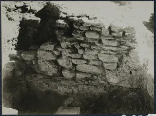 Stone wall with rounded stones and layered masonry in an excavation at Idalion acropolis