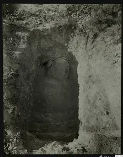 Excavation trench at Kountoura Trachonia with a large stone at the back of the cut