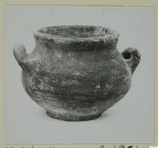 Two-handled pottery amphoriskos from the Marion finds from tombs 31–45