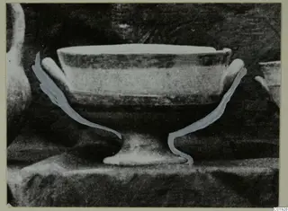 White Painted III-1 bowl from Lapithos, a footed bowl with two small handles
