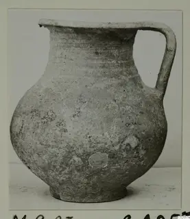 Cypro-Hell. II jug with a single handle, from Marion