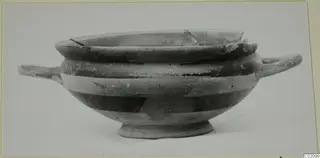 Pottery Special Wares bowl from Marion, with two horizontal handles and broad bands around the body
