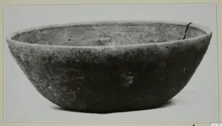 Bowl of Foreign Red Slip from the Marion tombs 61–98 series, shown in side view