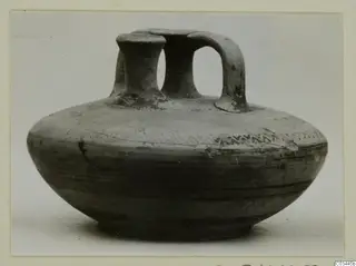Pottery Levanto-Helladic Ware bowl-jar from Enkomi, with two short necks, a strap handle and a band of pattern on the shoulder